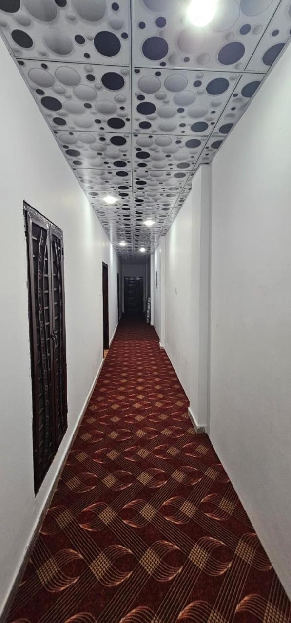 Town Guest House Toba Tek Singh Bagian luar foto